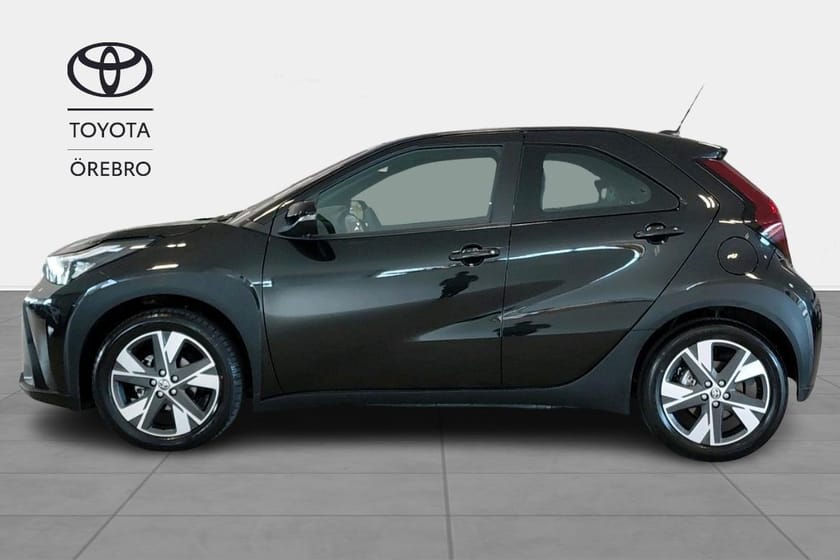 Bild 2 av Toyota Aygo X Hybrid Play Comfort Vinterhjul