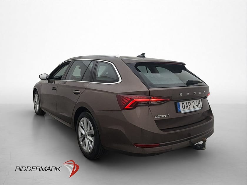 Bild 5 av Škoda Octavia Kombi Skoda 2.0 TDI Värmare Drag CarPlay Adaptiv-Fart