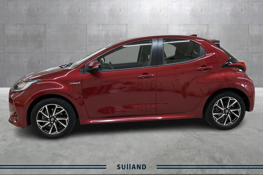 Bilde 2 av Toyota Yaris Hybrid 1.5l - Active Tech - LAV KM