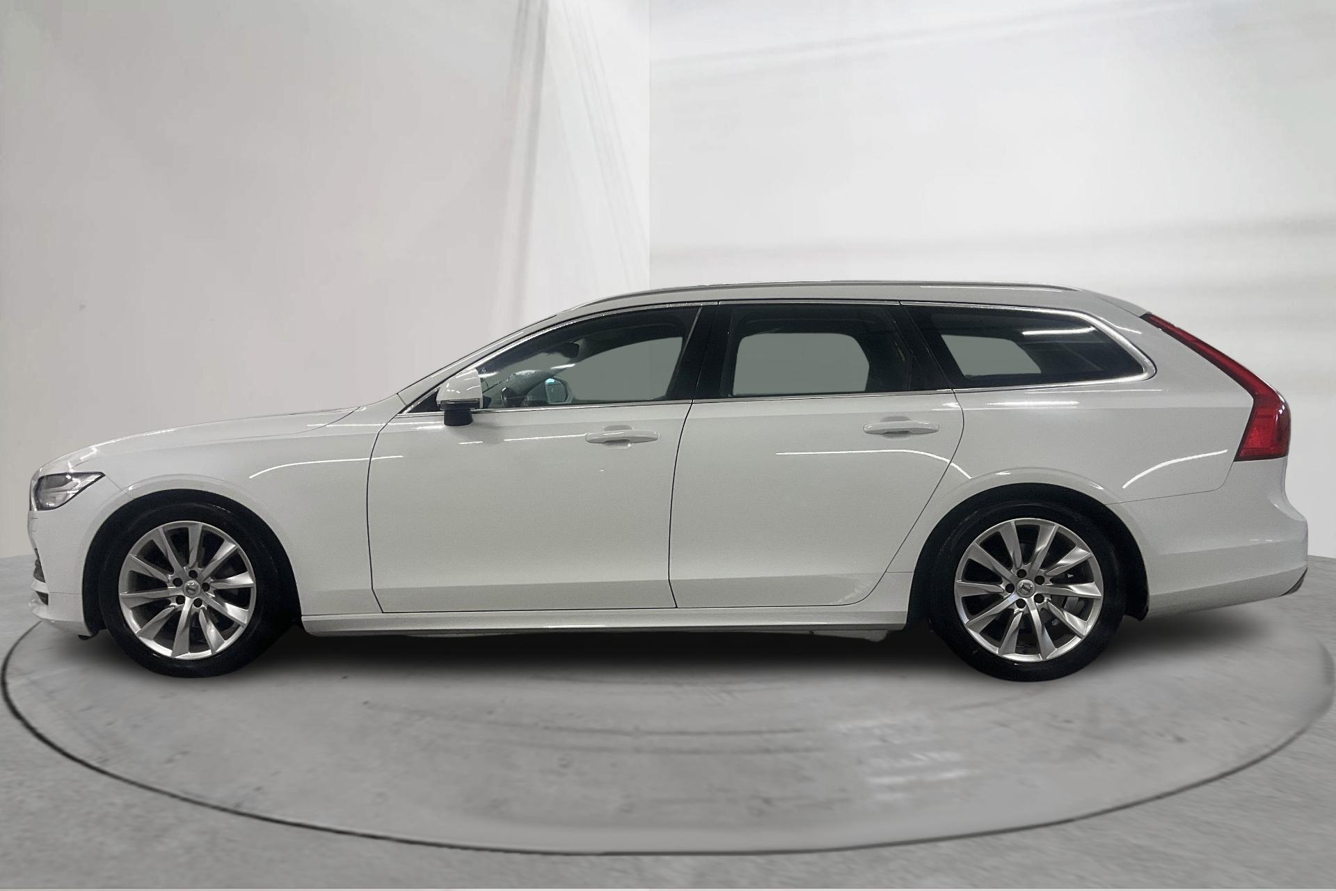 Volvo V90 D4 AWD 2020, bild 2/10