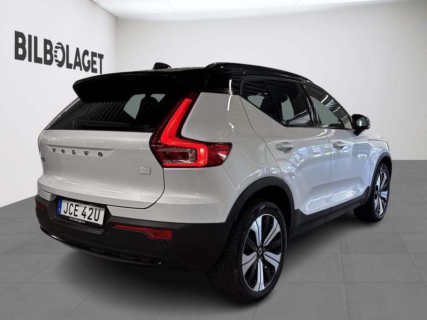 Bild 5 av Volvo XC40 Recharge Twin Plus Drag Kamera