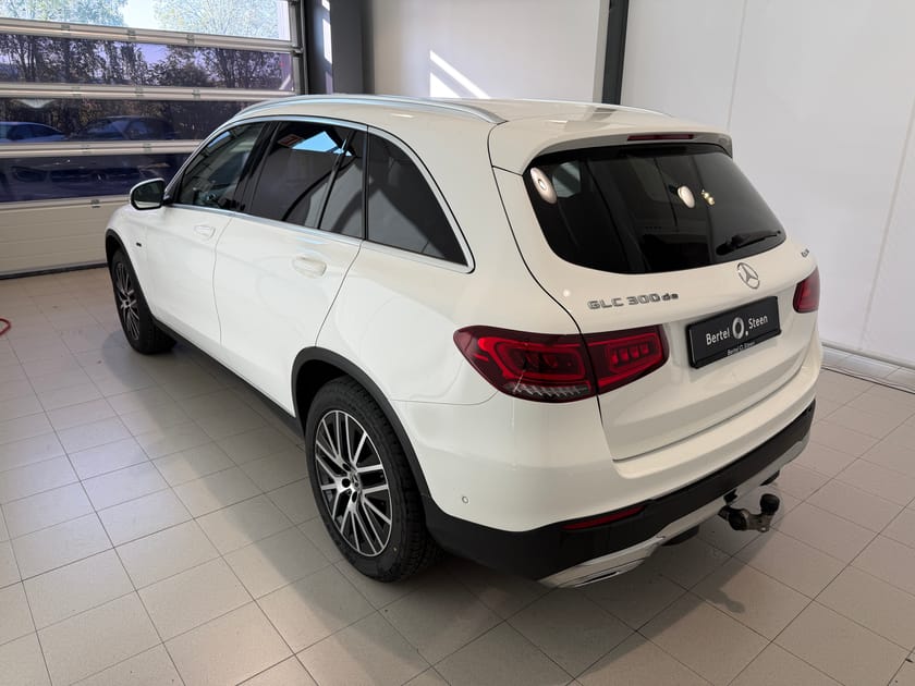 Bilde 4 av Mercedes-Benz GLC 300 de 4MATIC / DISTRONIC / VARME I BAKSETER / KROK