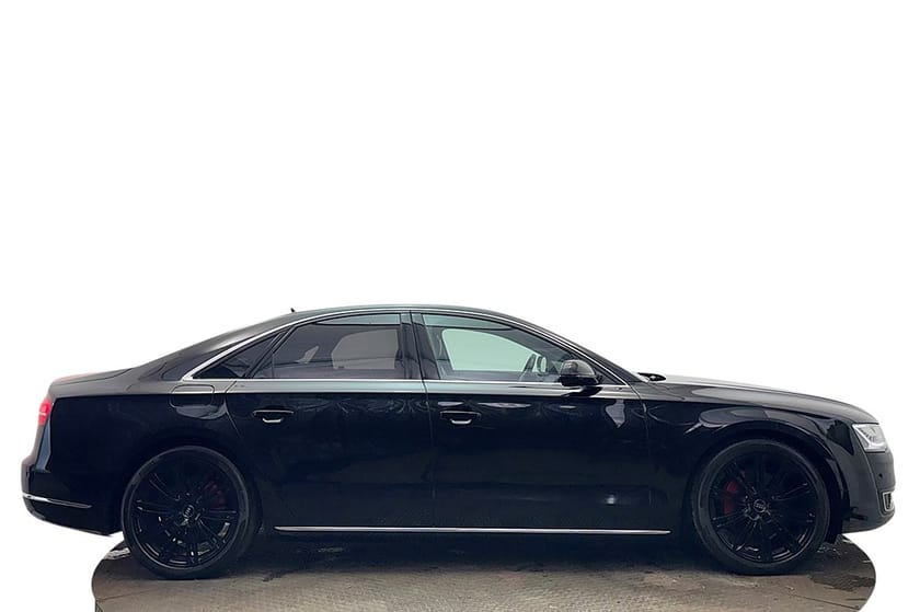 Bild 5 av Audi A8 3.0 TDI Quattro Drag Luftfjädr Läder Nav Kamera BOSE