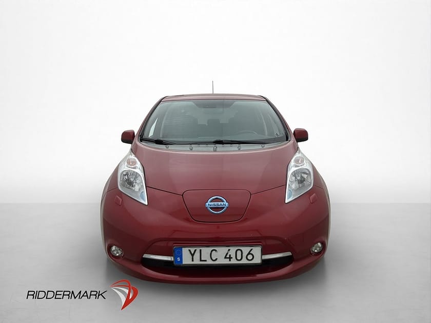 Bild 3 av Nissan Leaf 30 kWh Acenta Backkamera Navi Rattvärme Nyservad