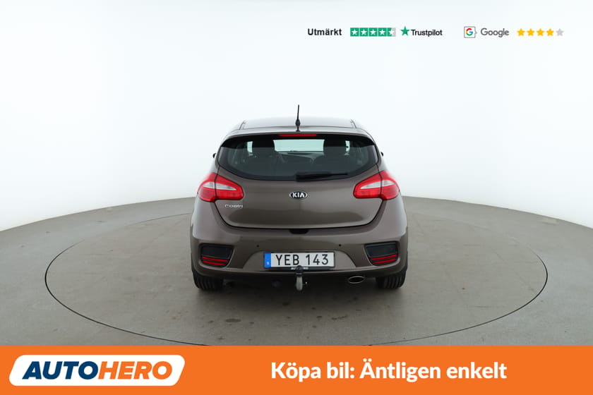 Bild 4 av Kia cee'd 1.6 GDI / Dragkrok, PDC-Bak, Rattvärme