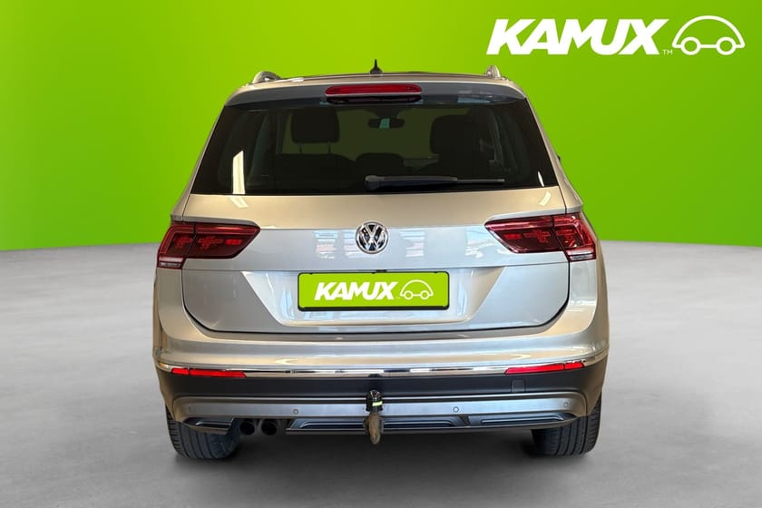 Bild 5 av Volkswagen Tiguan 2.0 TDI BMT 4Motion GT Executive  Cockpit B-Kamera Carplay Adaptivt helljus Värmare Drag