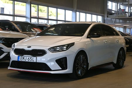 Kia ProCeed GT ProCee'd 204hk Cockpit JBL