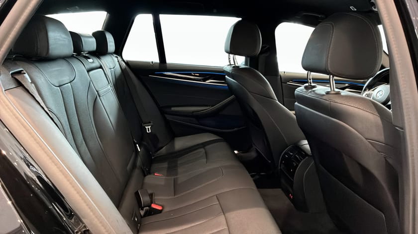 Bild 5 av BMW 530e xDrive Touring M sport, Rattvärme, Dragkrok