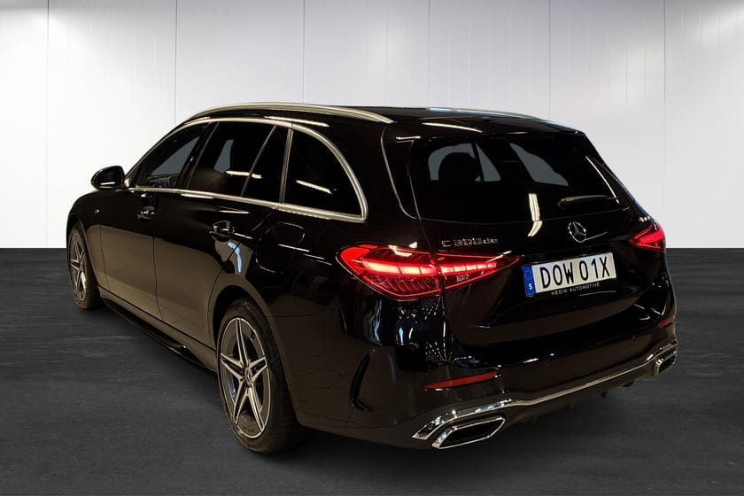 Bild 4 av Mercedes-Benz C 300 T de 4MATIC 4M 9G | AMG | Drag | Minnespaket | Backkamera | MBUX