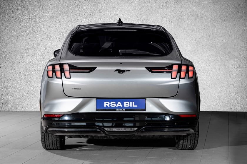 Bilde 4 av Ford Mustang Mach-E Long Range AWD LR First edition. B&O/360/Skinn/1 år garanti