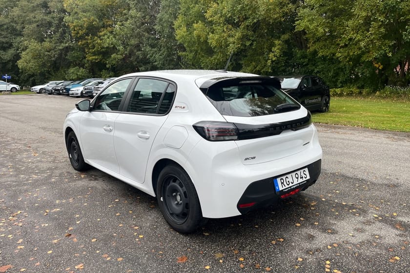 Bild 4 av Peugeot 208 HYBRID 100