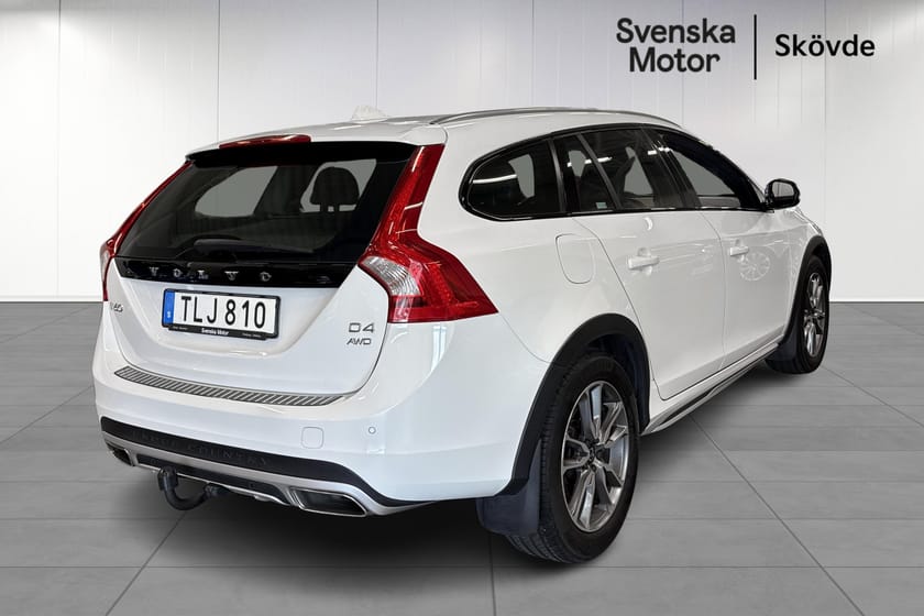 Bild 4 av Volvo V60 Cross Country D4 AWD Summum Dragkrok | VOC | Bränslevärmare | 18" Alu | Välservad