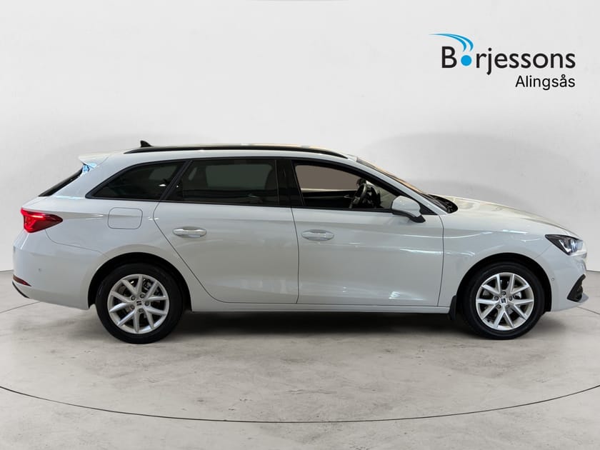Bild 2 av SEAT Leon Sportstourer Style TSI 150hk Drag/Värmare/Backkamera