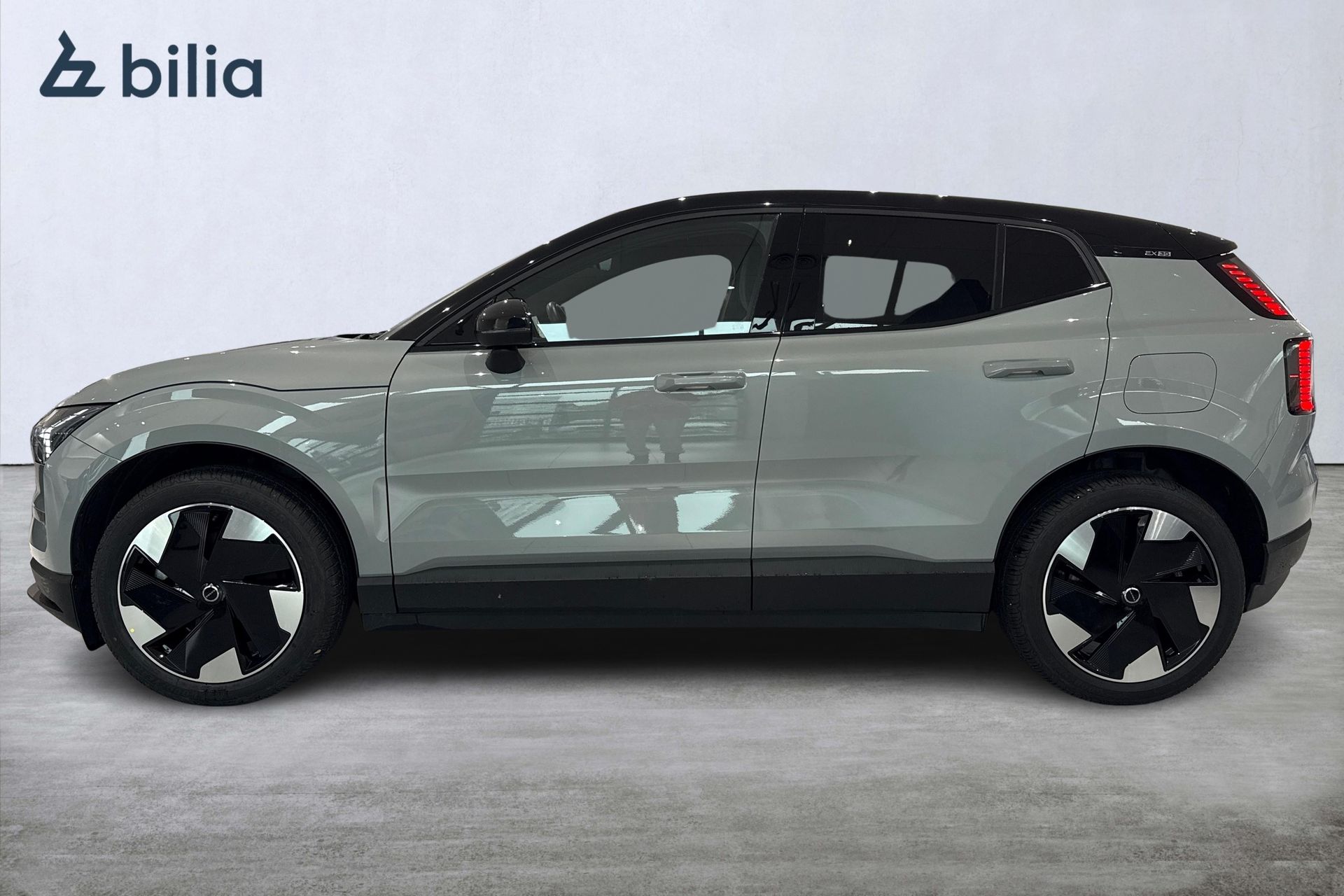 Volvo EX30 Extended Range Plus 2024, bild 3/10