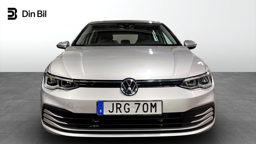 Bild 4 av Volkswagen Golf ETSI 150HK DSG7/P-VÄRMARE/NAVIGATION