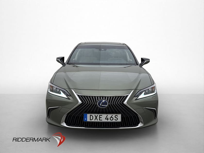 Bild 2 av Lexus ES 300h 2.5 218hk Limited Edition Pano Skinn Kamera