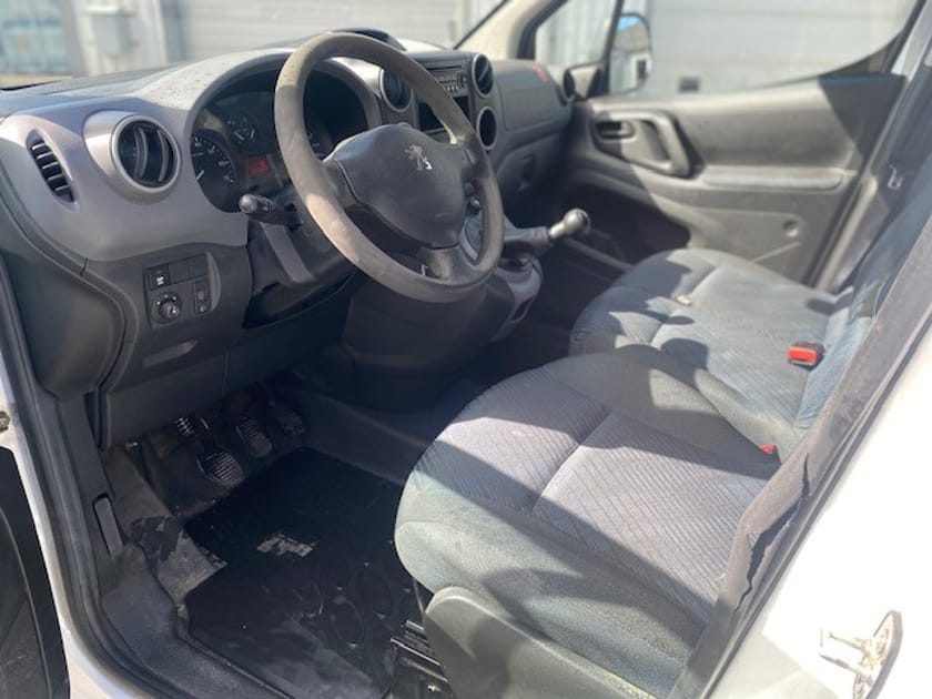 Bild 4 av Peugeot Partner Van Utökad Last 1.6 HDi , drag, bes tom:  2027-07-31
