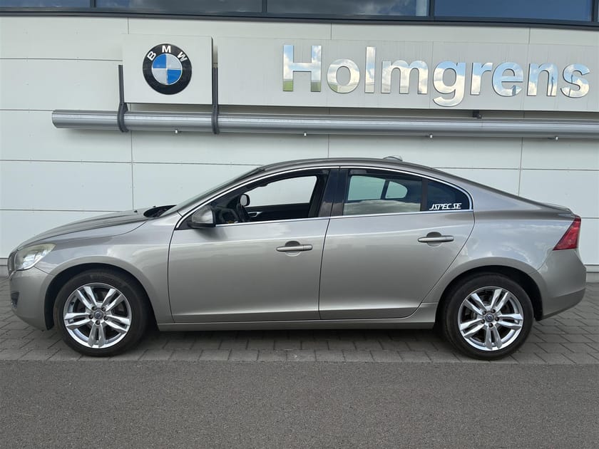 Bild 2 av Volvo S60 T3 Momentum