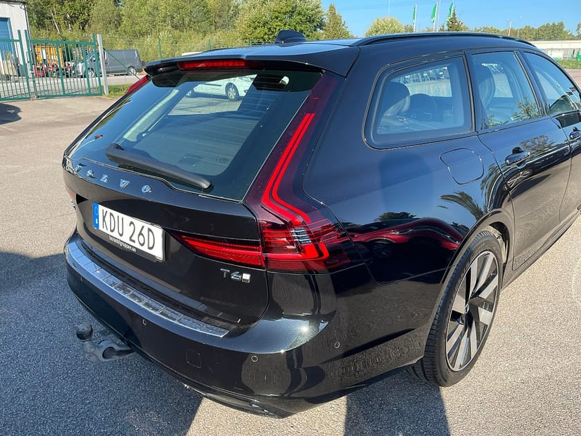 Bild 3 av Volvo V90
