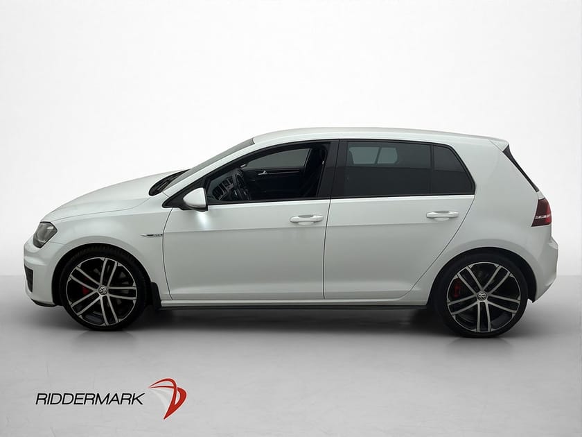 Bild 4 av Volkswagen Golf  GTD 2.0 TDI Kamera Dynaudio CarPlay 184hk
