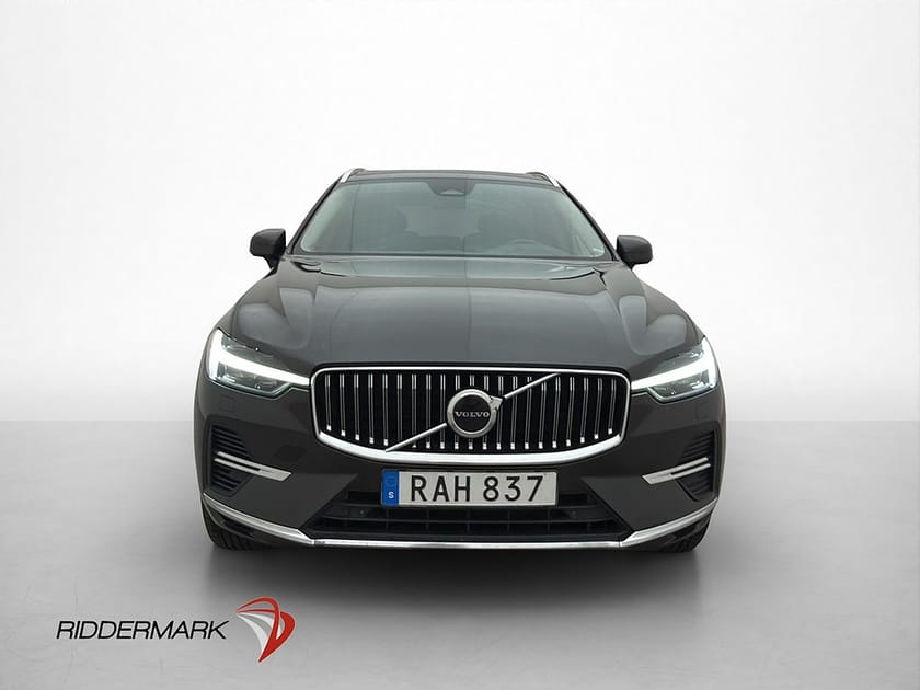 Bild 2 av Volvo XC60 Recharge T6 AWD Core Pano Drag Kamera BLIS MOMS