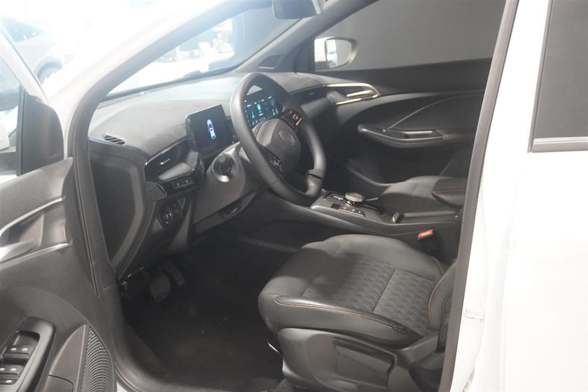 Bild 2 av MG 3 Hybrid+ Lux Hybrid Automatisk, 194hk, 2024