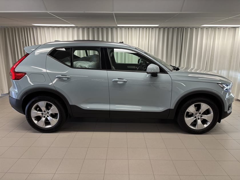 Bild 2 av Volvo XC40 D3 150HK Aut/Drag/Glastak/Läder