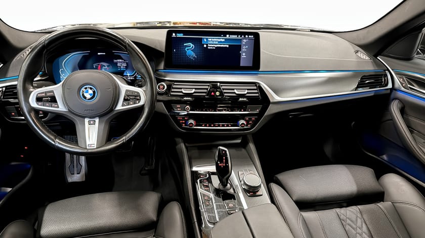 Bild 4 av BMW 530e xDrive Touring M Sport Drag Rattvärme Hifi Kupévärmare
