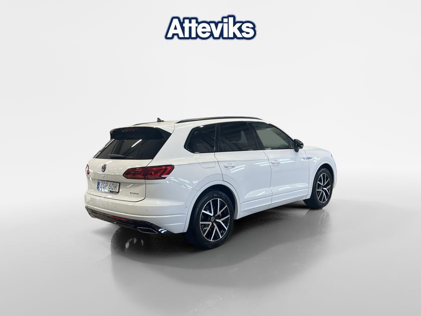 Bild 3 av Volkswagen Touareg R eHybrid R-Line/360 Kamera/Drag/Luftfjädring/El-lucka/P-Värmare