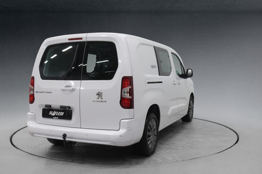 Bilde 4 av Peugeot e-Partner L2 MESTER 136HK | CRUISE/DAB/NAVI/HENGERFESTE