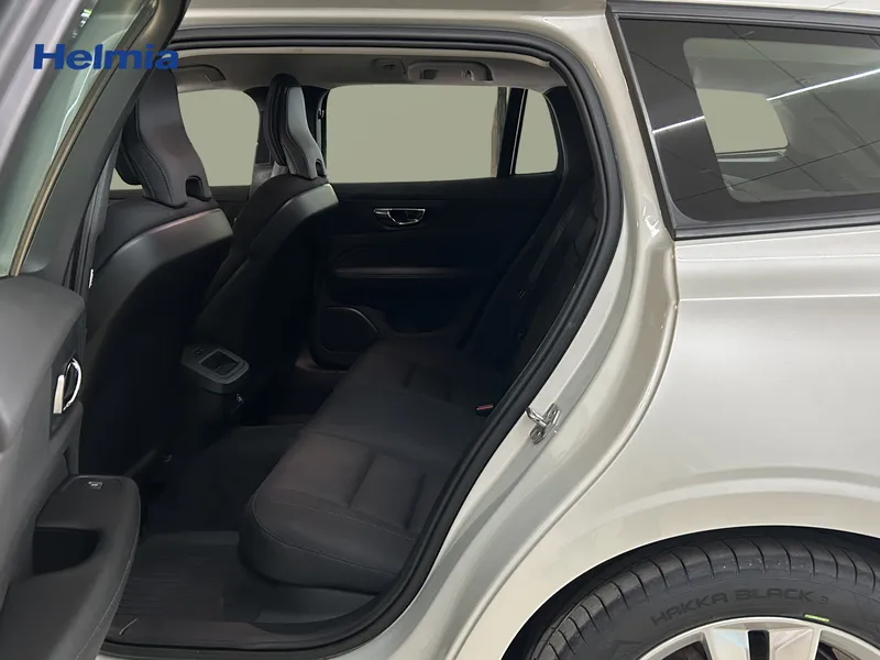 Bild 9 av 10 – Volvo V60 D3 AWD Momentum Edition