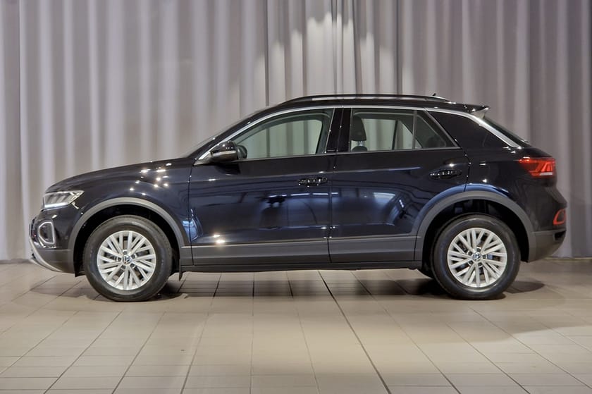 Bild 2 av Volkswagen T-Roc | Farthållare | Cockpit | 150 hk 7 vxl
