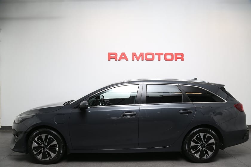 Bild 3 av Kia Ceed Sportswagon Plug-in Hybrid 141hk Advance