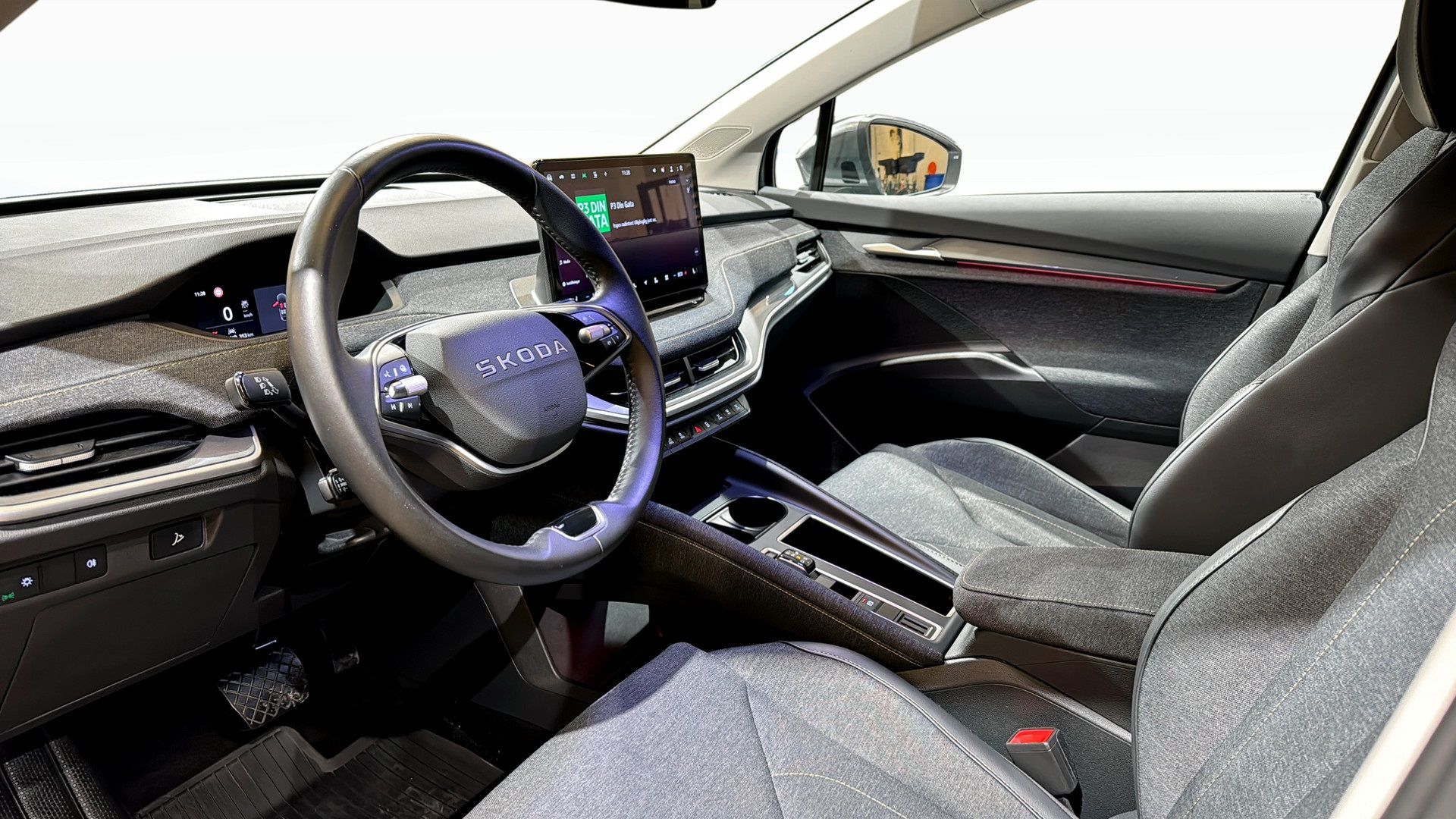 Skoda Elroq 60 2025, bild 7/10
