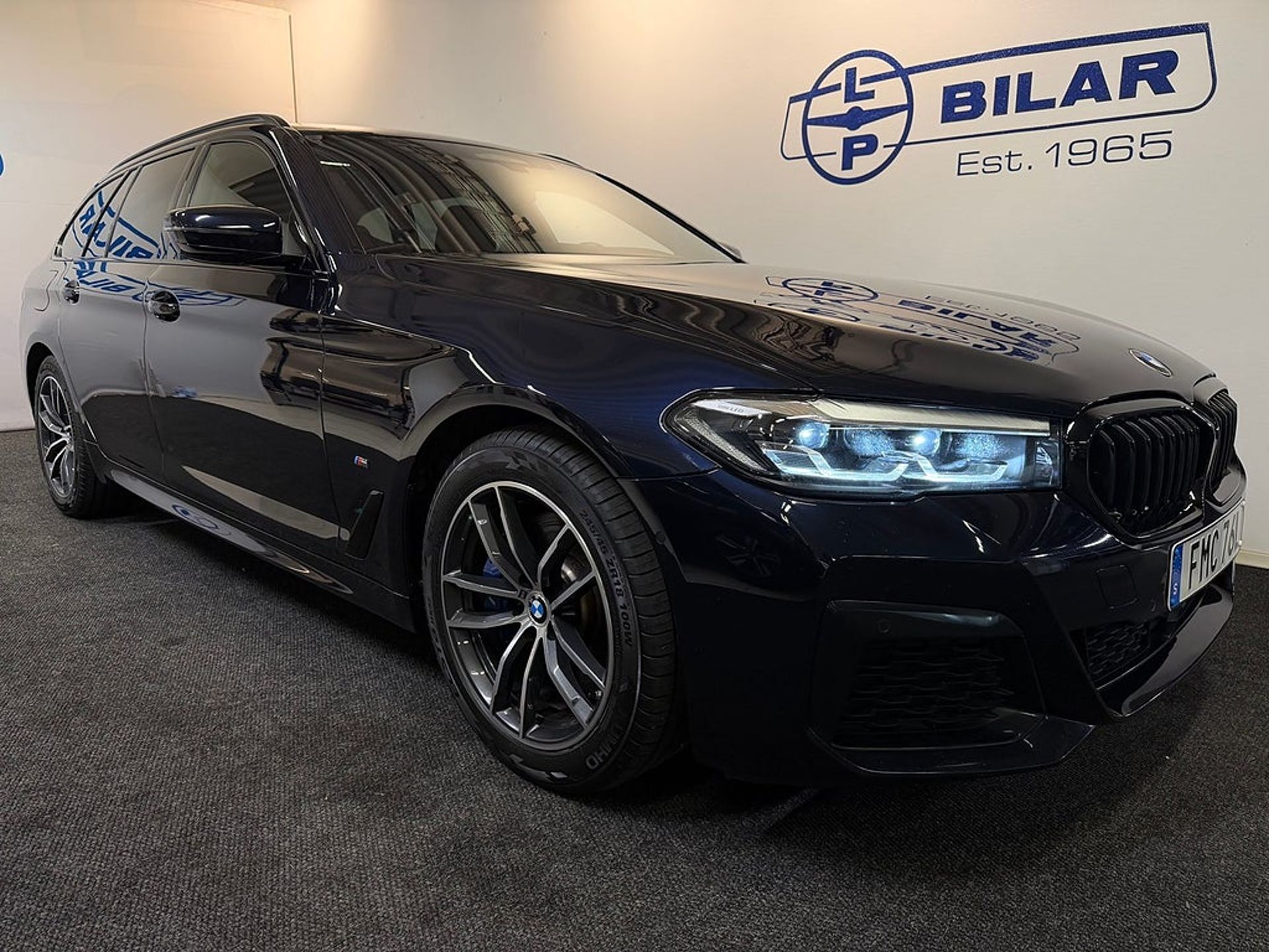 BMW 530