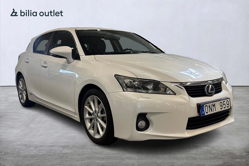 Bild 4 av Lexus CT 200h CVT F Sport 135hk Navi Backkamera Läder