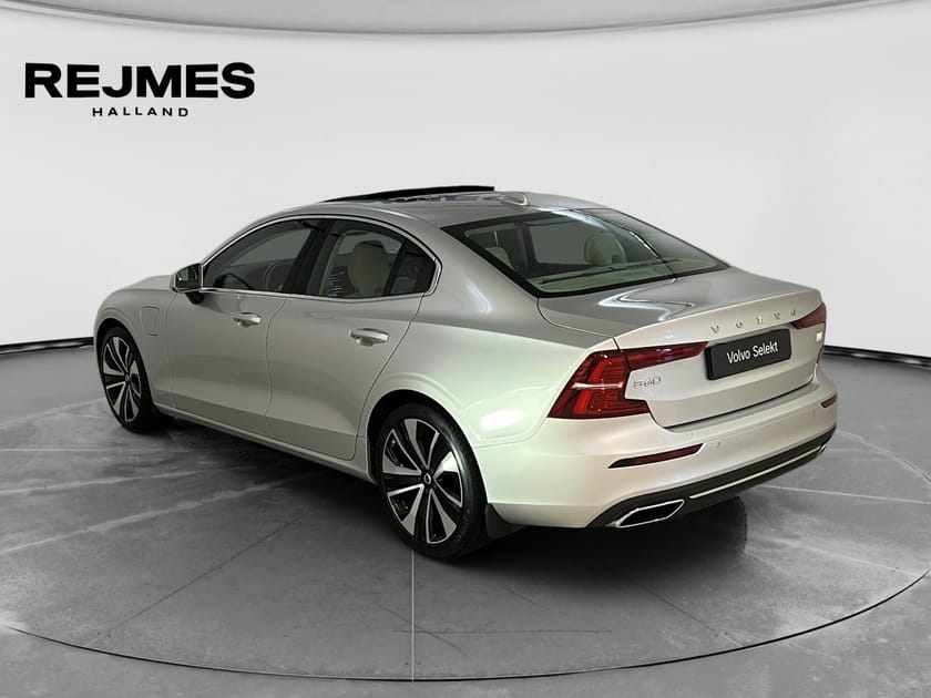 Bild 2 av Volvo S60 Recharge T8 Inscription