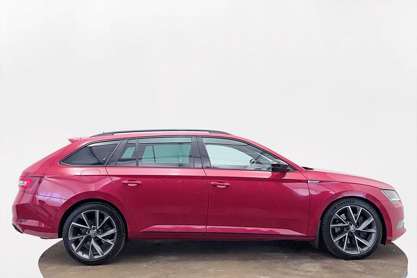 Bild 5 av Škoda Superb Kombi 4x4 Business Sport Drag Läder/Alcantara Navi Kamera Värmare CANTON