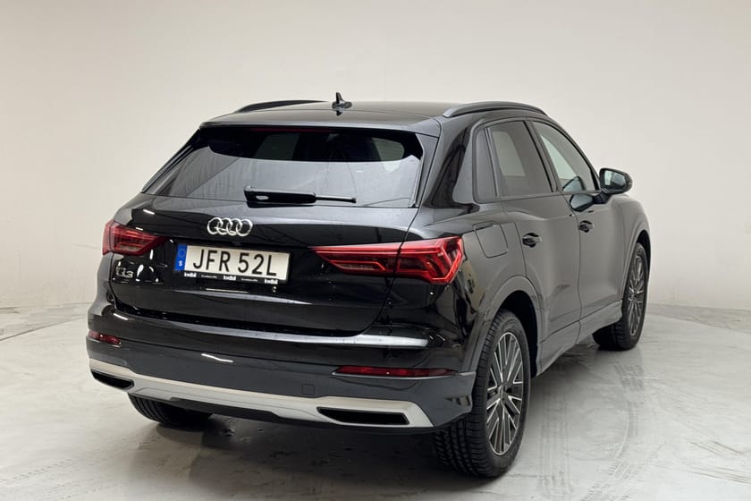 Bild 3 av Audi Q3 35 TFSI (150hk) Proline Edition Kamera
