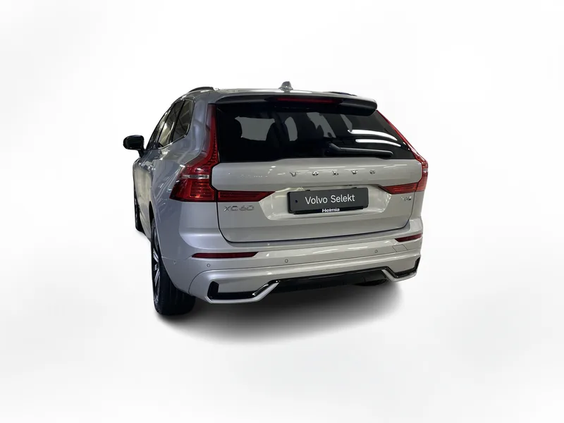 Bild 3 av 13 – Volvo XC60 T6 Plus Dark Nordic Edition Plus Nordic Edition