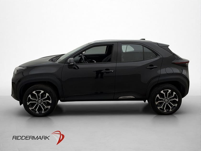 Bild 4 av Toyota Yaris Cross Hybrid AWD-i Active Plus Dragkrok Kamera