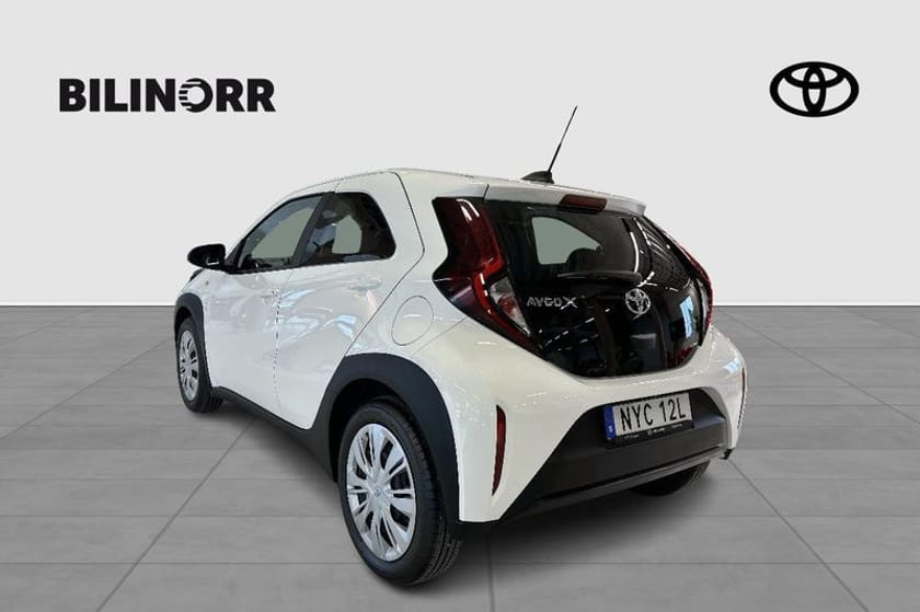 Bild 3 av Toyota Aygo X 1.0 S-CVT PLAY