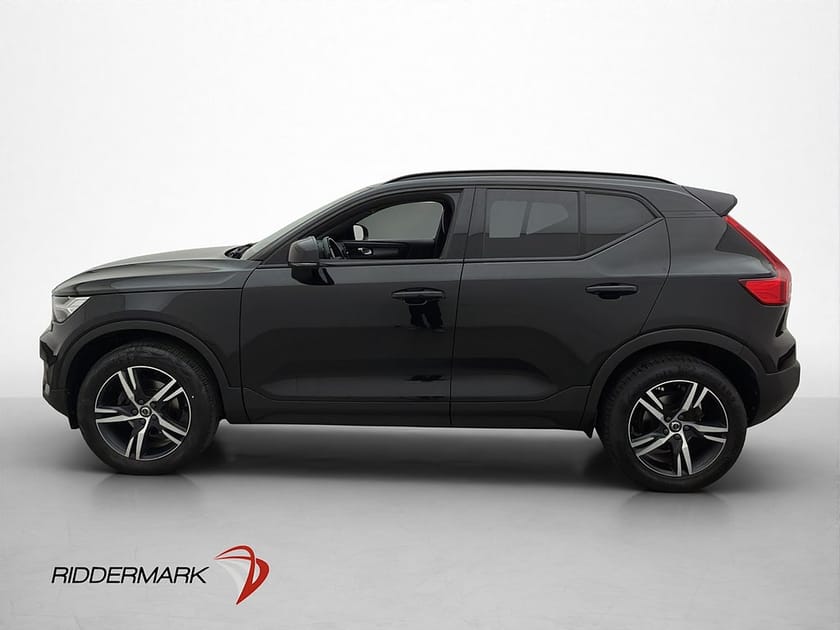Bild 2 av Volvo XC40 T3 163hk R-Design VOC Värmare Dragkrok Skinn