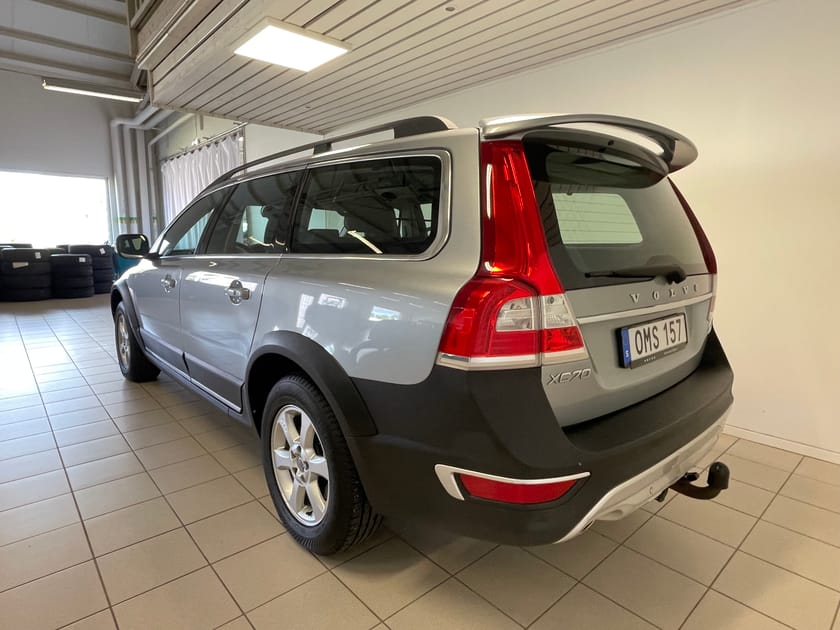 Bild 3 av Volvo XC70 D4 AWD Classic Summum Drag Nav Backkamera