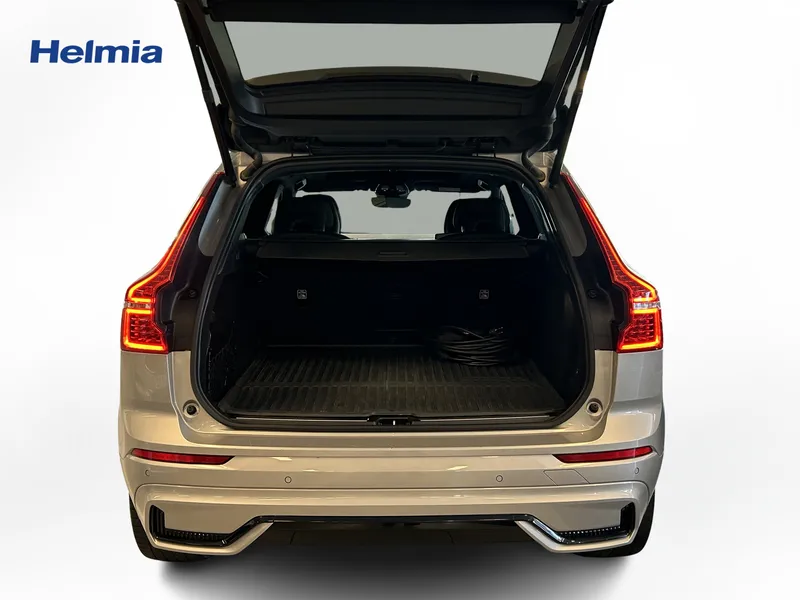 Bild 12 av 13 – Volvo XC60 Recharge T8 II R-Design