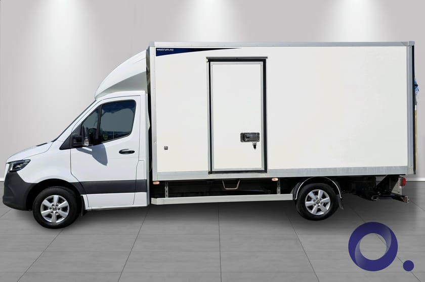 Bilde 2 av Mercedes-Benz Sprinter 317 CDI RWD Chassi Westrum skap/Webasto