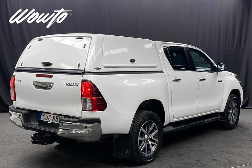 Bild 5 av Toyota Hilux Dubbelhytt DH 2.8 4WD 204HK /Kåpa /Drag /Moms
