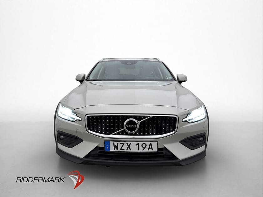 Bild 2 av Volvo V60 Cross Country D4 AWD VoC Värmare Kamera Navi Drag