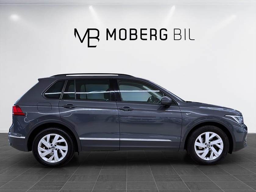 Bild 3 av Volkswagen Tiguan 1.5 TSI 150hk Base Drag B-Kamera Värmare
