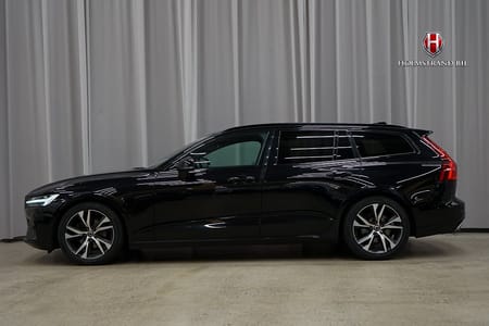 Volvo V60 D3 R-Design Dvärme HUD Kamera Carplay BLIS Rattvärme
